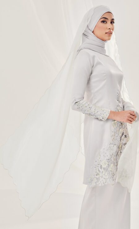 Kerudung In Offwhite