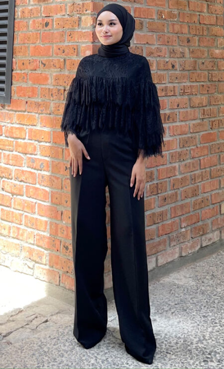 Highwaisted Pant In Black