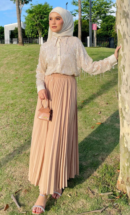 Azura Pleated Skirt In Sand Orange