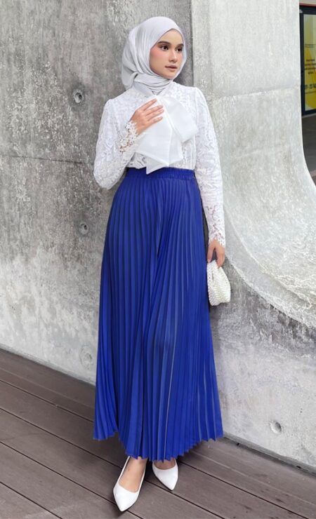 Azura Pleated Skirt In Royal Blue