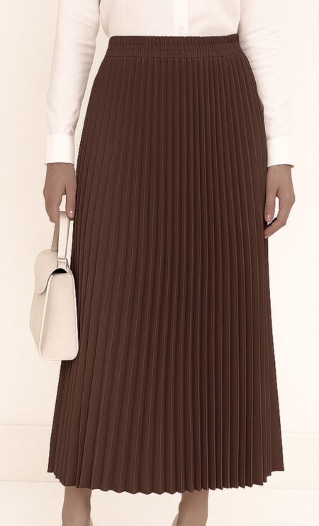 Azura Pleated Skirt In Chocolate