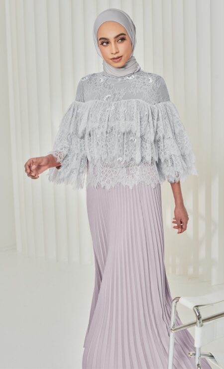 Lace Crop Top in Grey