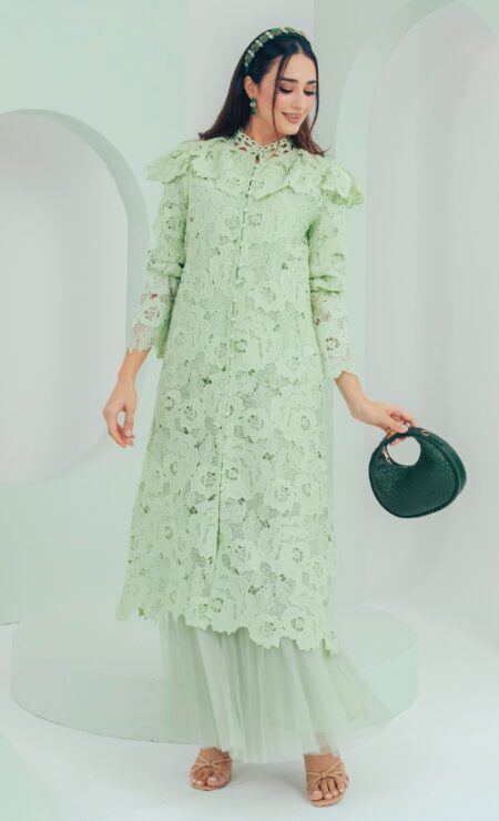 Butterfly Midi Top In Lite Green Flower