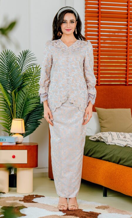 LEBARAN 2025 Dian Brocade Kurung In Lilac Purple