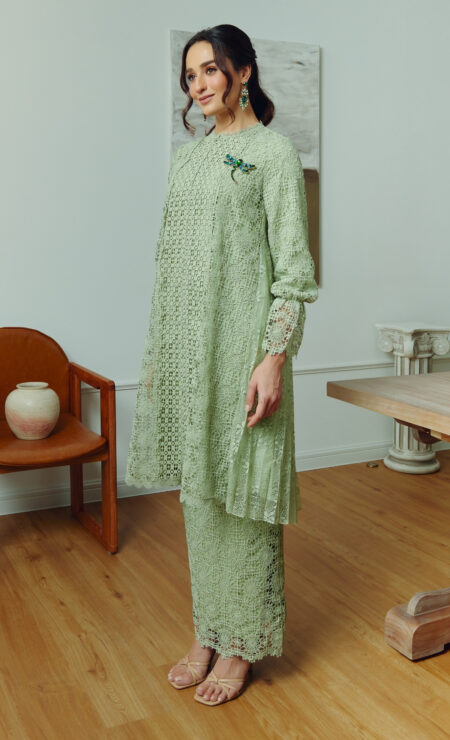 LEBARAN 2025 Aisha Long Kurung in Sage Green
