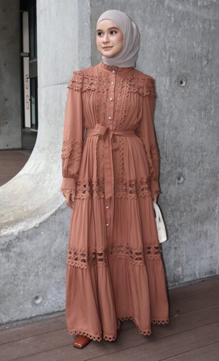 Ivy Cotton Dress in Dark Brown