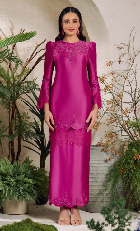 LEBARAN 2026 Aria Kurung In Magenta