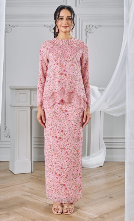 LEBARAN 2026 Jazlyn Mini Kurung in Strawberry Matcha