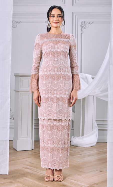 LEBARAN 2026 Medina Kurung In Pink Belachan