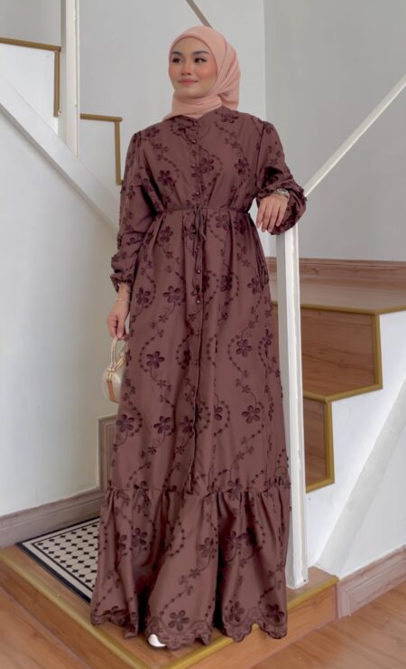 Clary Cotton Dress in Rich Brown